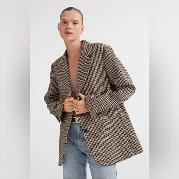 H&M oversized jacket with belt. - Picture 9 of 12